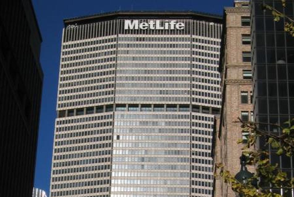 MetLife Building, New York (tervezte Emery Roth & Sons, Walter Gropius, 1963)