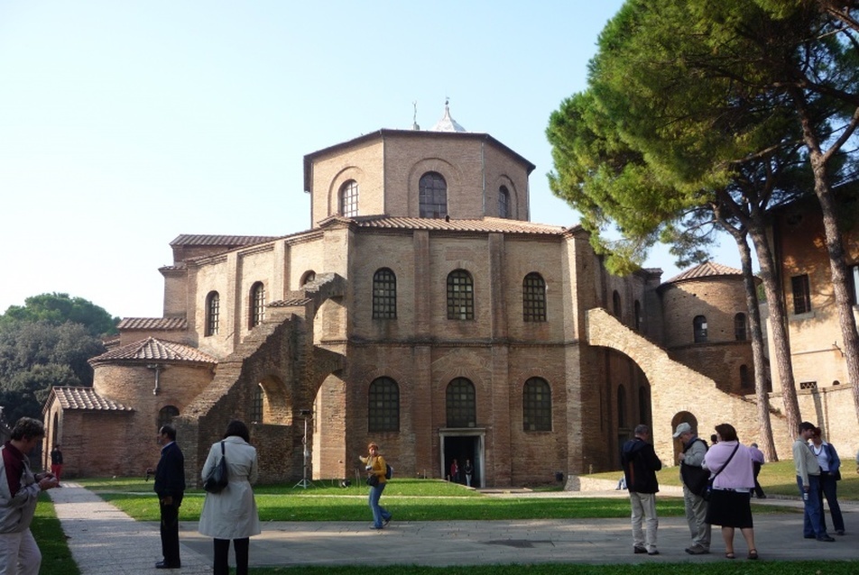 Szabad szemmel: Bologna, Ravenna, San Marino és környéke