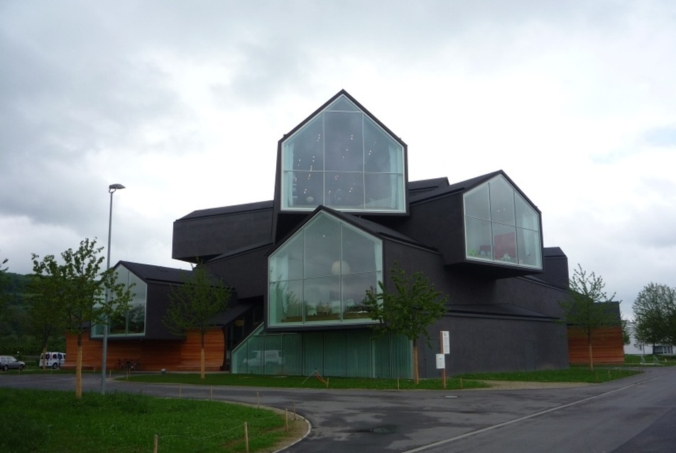 Jacques Herzog &amp; Pierre de Meuron - VitraHaus, külső, fotó: Rab Hajnalka