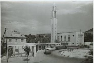 Szent Antal ferences templom és rendház, illetve buszvégállomás, Budapest II., Pasaréti út 100.