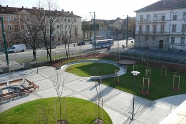 Pihenőpark a &amp;quot;dombbal&amp;quot; - Egedi Gergely