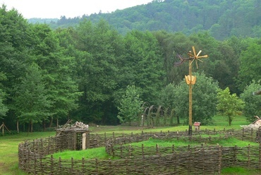 Szalamandra Erdei Iskola - Tóth Péter, Szűcs Endre, Szűcs Gábor