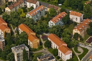 Pécs-Meszes,  Szondi György sétány átalakítása - tervező: Axyon Tervező  Bt.