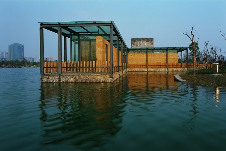 Five Scattered Houses, Ningbo, Kína (2005);  - fotó: Lang Shuilong