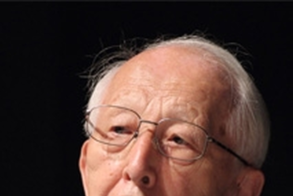 Fumihiko Maki, forrás: http://moriartmuseum.cocolog-nifty.com/blog/2012/01/4-d366.html