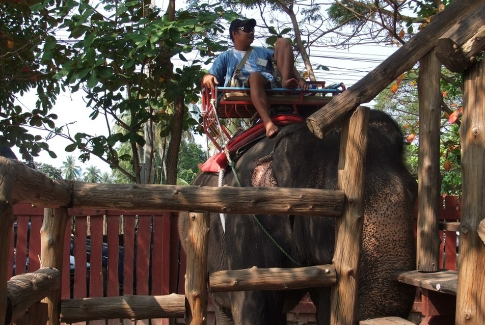 Mahout village - fotó. Sánta Gábor