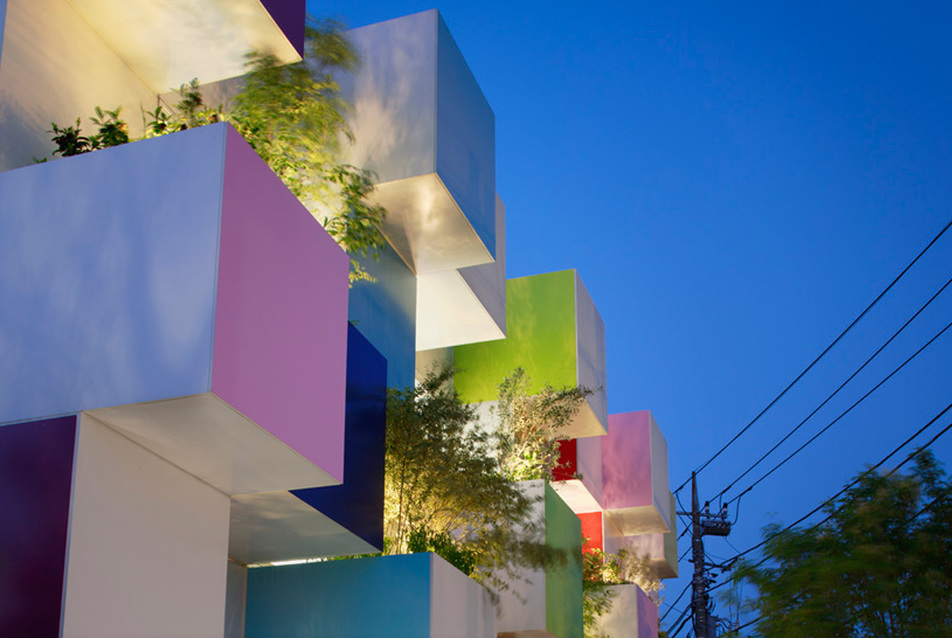 Sugamo Shinkin Bank, Saitama fiók, Japán - Emmanuelle Moureaux, 2014 