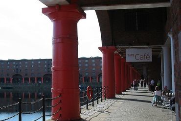 Tate Liverpool az Albert Dockban. Forrás: Wikipedia