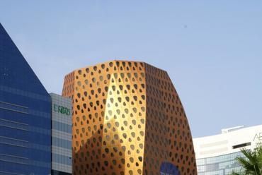 Liwa Tower, Abu Dhabi, Emirates, forrás: onl.eu