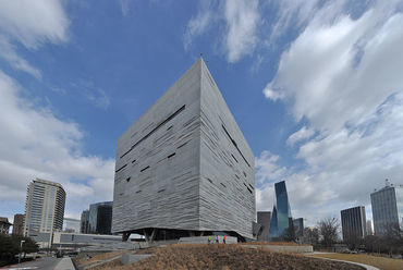 Perot Museum of Nature and Science, Dallas. Forrás: Wikipedia