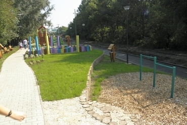 Szilas-patak kerékpáros közösségi park - közösségi zöldterület rehabilitáció