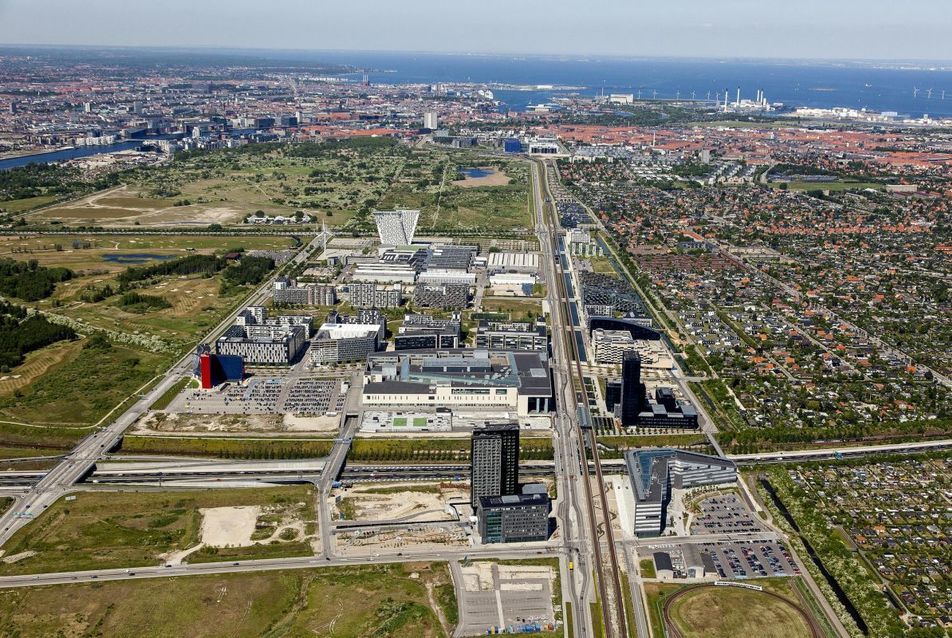 Ørestad City, a háttérben Koppenhága - fotó: theadjournal.com