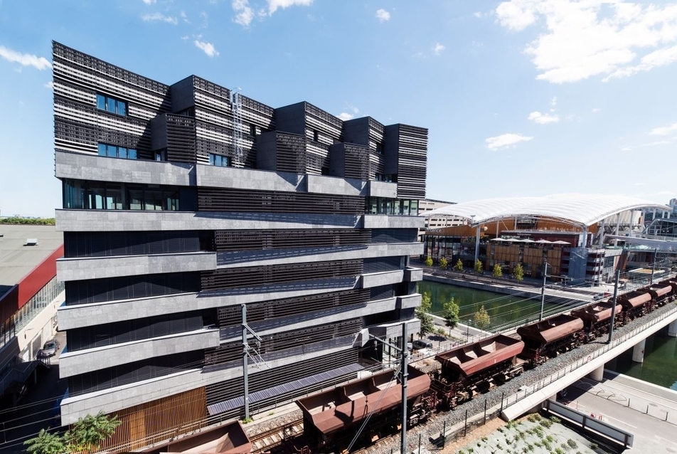 Hikari - építész: Kengo Kuma - fotó: Baptist Lobjoy