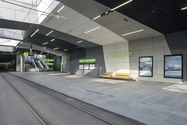 Graz Hauptbahnhof - villamosalagút. Forrás: Zechner & Zechner 