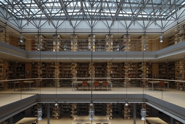 Biblioteca Universitaria Centrale di Trento (BUC) - építész: Renzo Piano Building Workshop - fotó: Enrico Cano