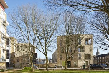 Ely Court - tervező: Alison Brooks Architects - fotó: Paul Riddle