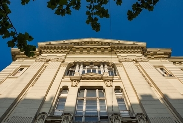 A Tőzsdepalota (1907), később a Magyar Televízió székháza - fotó: Kis Ádám