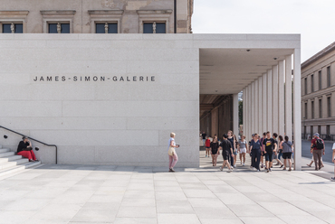 David Chipperfield Architects: James-Simon-Galerie, Berlin. Fotó: Polgárdi Ákos