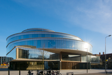 Blavatnik School of Government,  Építészet: Herzog & de Meuron, Képek: az MFS hozzájárulásával.