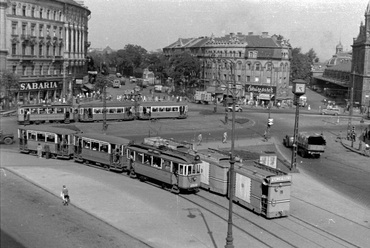 1955 - Magyarország,Budapest VI.,Budapest XIII. Nyugati (Marx) tér, szemben a Westend-ház. Forrás: Fortepan, adományozó: Magyar Rendőr