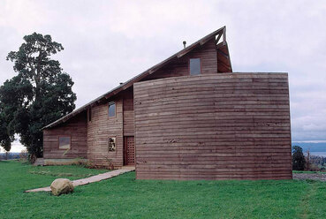 Casa Cala, Lago Ranco, 1992. Forrás casuzegers.cl, fotó Guy Wenborne