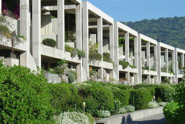 Condominio Golf de Manquehue, La Barnachea, 1994. Forrás cazuzegers.cl, fotó Isabel Fernández, Guy Werborne, Belén Muguiro