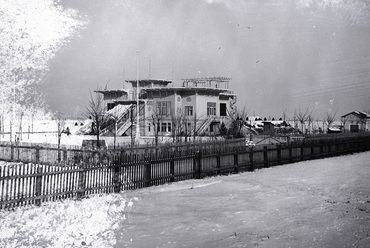 A Balaton Club épülete egy 1910-es felvételen. Forrás: Fortepan / Magyar Műszaki és Közlekedési Múzeum / BAHART Archívum