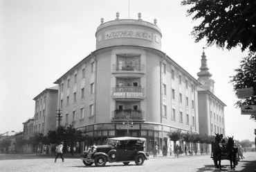 A nyíregyházi Luther-udvar 1930-ban. Forrás Fortepan