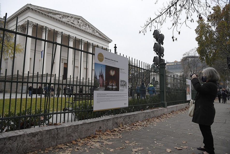 Makovecz Imre életművét mutatja be a Magyar Nemzeti Múzeum fotókiállítása