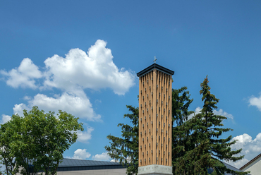 Luther-kápolna, Pestszentlőrinc, 2017 – építész: Krizsán András DLA, Modum Építésziroda – fotó: Bujnovszky Tamás