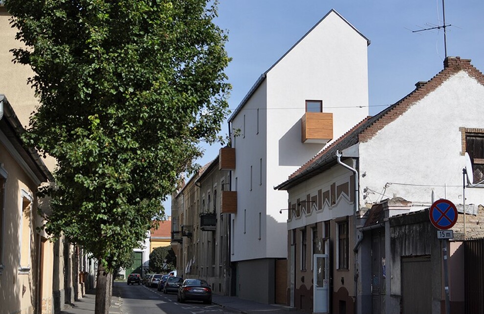 Thaly Kálmán utcai társasház, Debrecen – szerzőtárs: Nagy Béla – fotó: Fodor Dániel