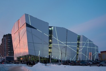 Vershina Trade and Entertainment Centre – építész: Erick van Egeraat – fotó: Erick Van Egeraat – forrás: Archilovers