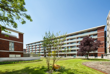 Plesmanbuurt Slotervaart, Amsterdam (2010-2016). Építész: Steenhuis Bukman Architecten. Fotó: Jannes Linders