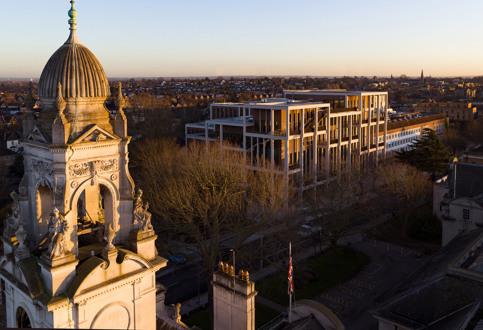 Kingston Egyetem, Town House – Tervező: Grafton Architects – Fotó: Ed Reeve, Dennis Gilbert, Alice Clancy