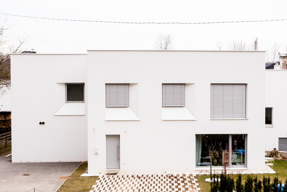 Celovška Row Houses – sorházas beépítés Ljubljanában