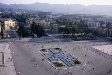 Skanderbeg tér: 1988. Forrás: Fortepan