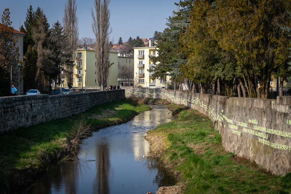 I. világháborús emléksétány, Eger – Tervező: Fajcsák Dénes, Borsa Aliz – Fotó: Huszár Márk