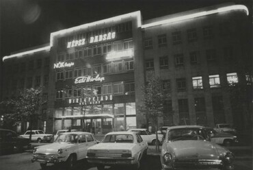 Blaha Lujza tér, Népszabadság székház. 1964. forrás: Fortepan / Budapest Főváros Levéltára / Városrendezési és Építészeti Osztályának fényképei