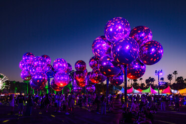 Vincent Leroy: Molecular Cloud - Coachella Valley Music and Arts Festival 2023. Fotó: Lance Gerber, forrás: Coachella