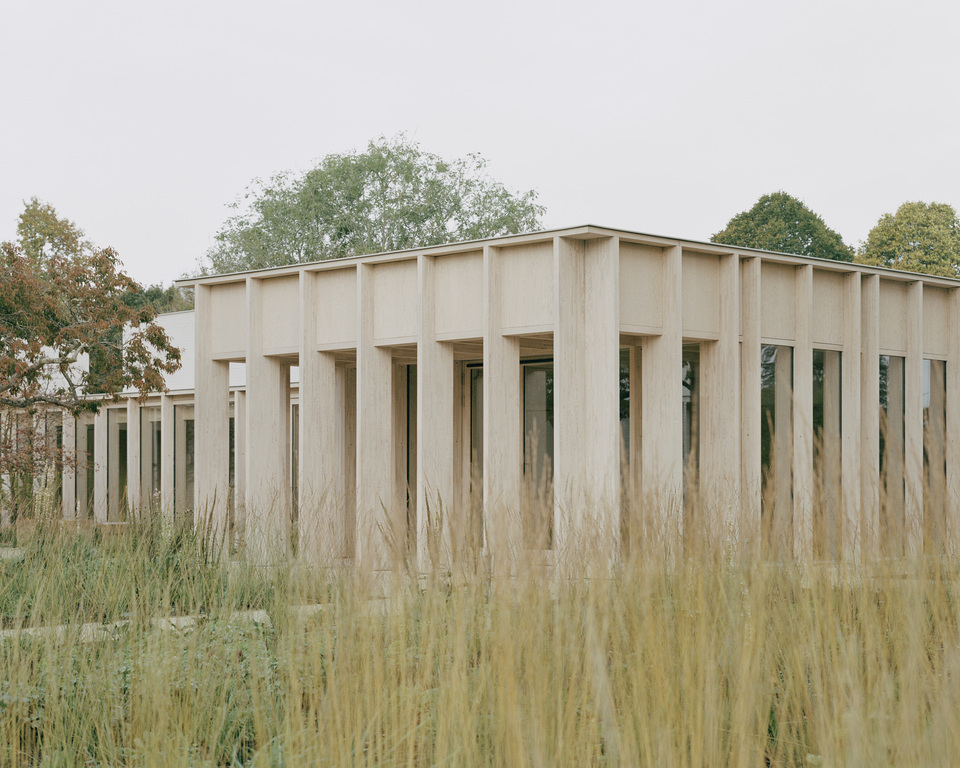 Templomkomplexum, James Gorst Architects. Fotó: Rory Gardiner