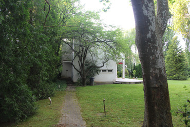 Nyaraló, Balatonföldvár. Építészet: Preisich Gábor, Vadász Mihály, belsőépítészet: Révész Zoltán / fotó: Wettstein Domonkos