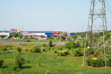 A Gubacsipusztán épült Tesco áruház ma. Fotó: Gulyás Attila
