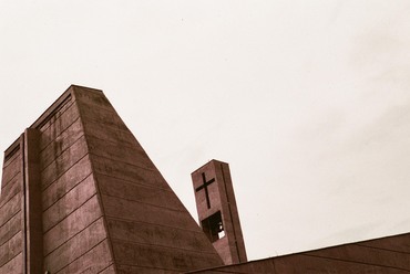 Jézus Szent Szíve templom, Podgorica, Montenegró. Építész: Zvonimir Vrkljan, 1969. Fotó: Gellért Dániel
