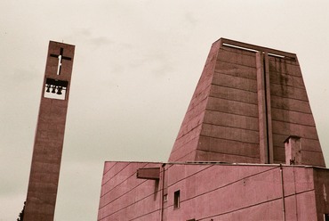 Jézus Szent Szíve templom, Podgorica, Montenegró. Építész: Zvonimir Vrkljan, 1969.Fotó: Gellért Dániel
