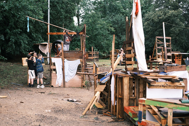 Na Kocínce Adventure Playground, 2024. június, Prága. Fotó: Carolina Sidon.
