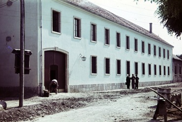 A székesfehérvári konfekcióüzem 1955-ben, Csaba László fényképén. Fotó: Fortepan / Csaba László örökösei
