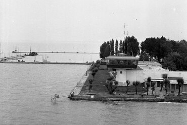 Siófok, légifotó, meteorológiai állomás, 1965. Forrás: Fortepan 65143 / Magyar Rendőr
