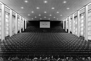 és auditoriuma