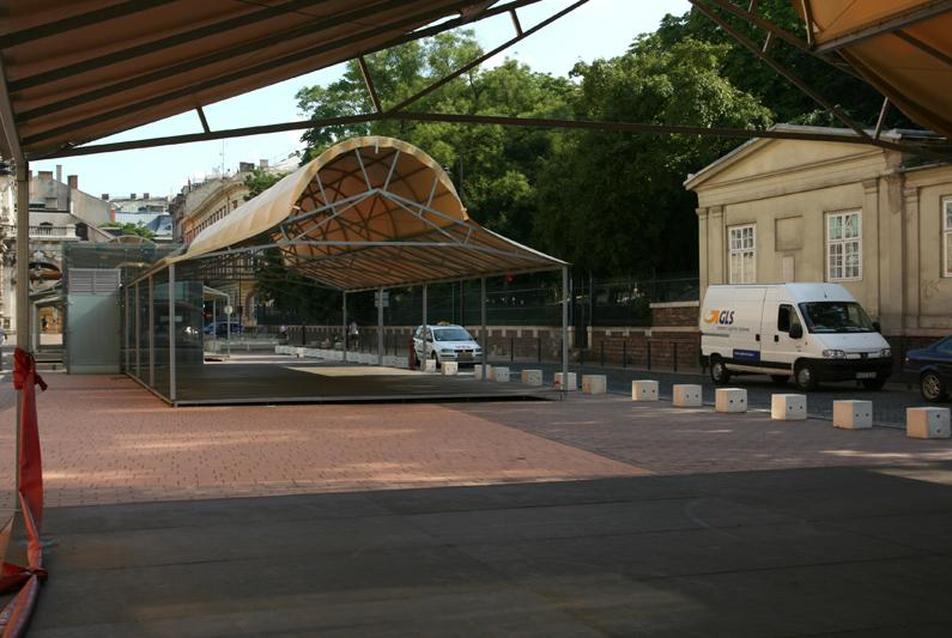 Pollack Mihály téri pavilonok