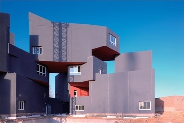 Songzhuang Artists‘ Residence, DnA_Design and Architecture. Photo: Savoye/ZHOU Ruogu